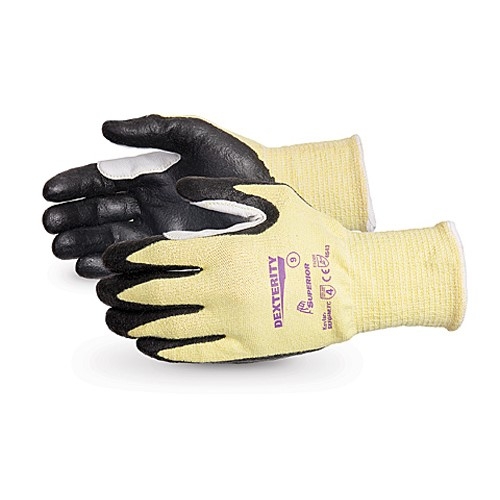 GLOVE  CUT RESISTANT  LEVEL 4  NITRILE FOAM COATED  SMALL